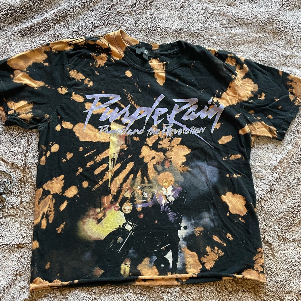 Tie-Dye Graphic Tee